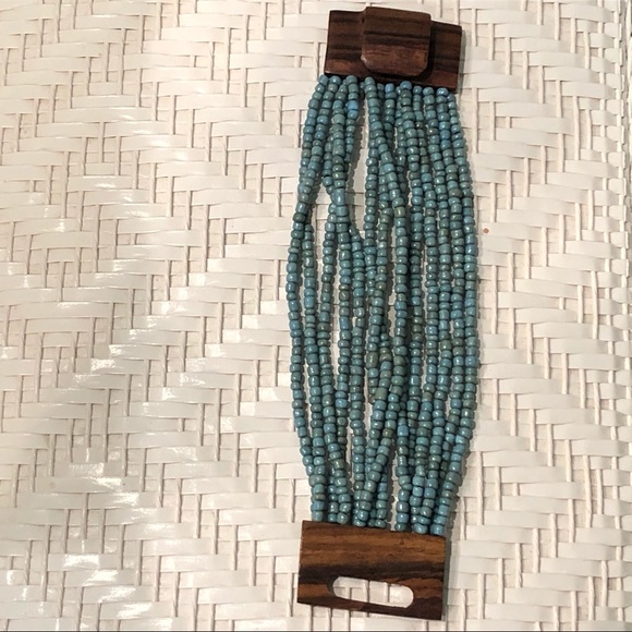 Multi-strand glass bead handmade bracelets - Picture 2 of 4